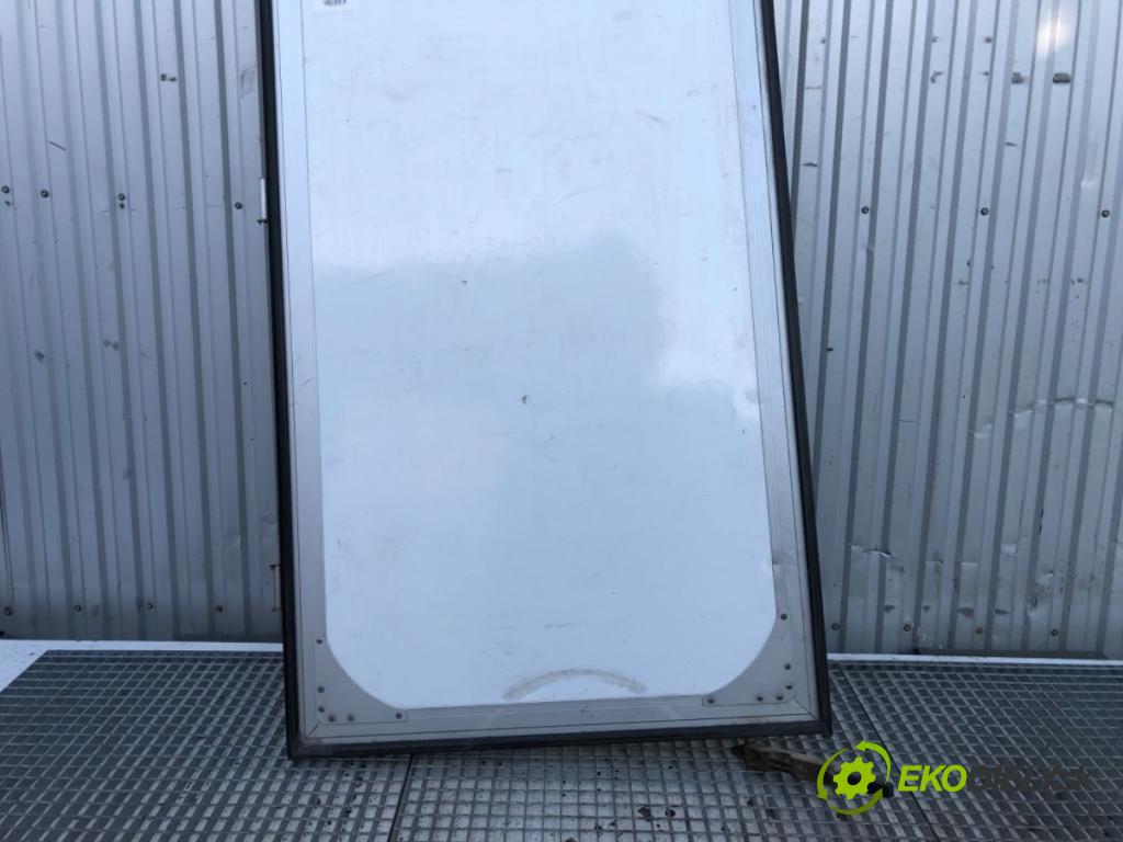 RENAULT MASTER III Platforma / podwozie 2018 125 kW 2.3 dCi 170 FWD (EV0L, HV0L, UV0L) 2298 Dvere pravy zad NÁKLAD: