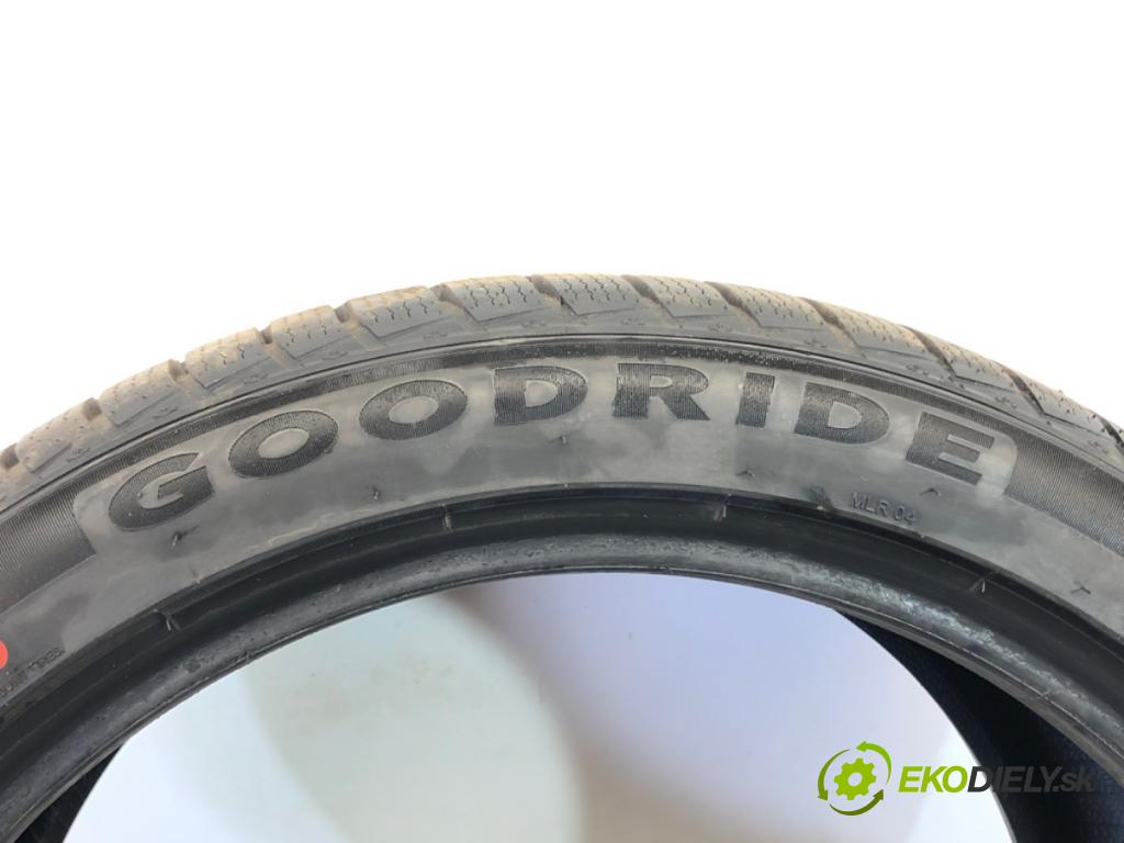 --- ---      PNEUMATIKY: zima 4X 255/40 19" GOODRIDE