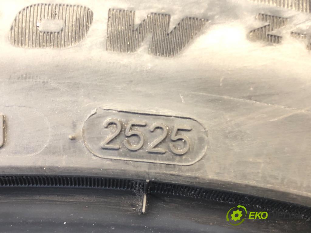 --- ---      PNEUMATIKY: zima 4X 255/40 19" GOODRIDE