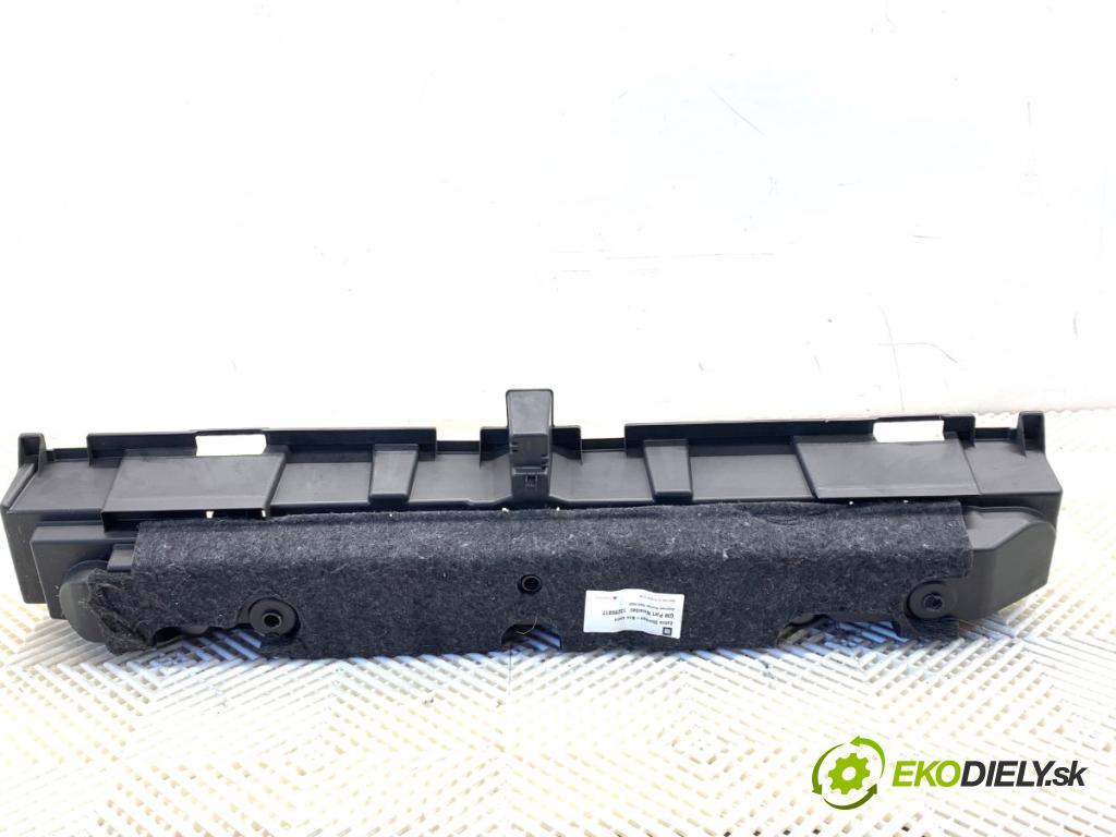 OPEL ZAFIRA C nadwozie wielkoprzestrzenne (MPV) 2014 100 kW 1.6 CDTI (75) 1598 souprava náradí 13295817