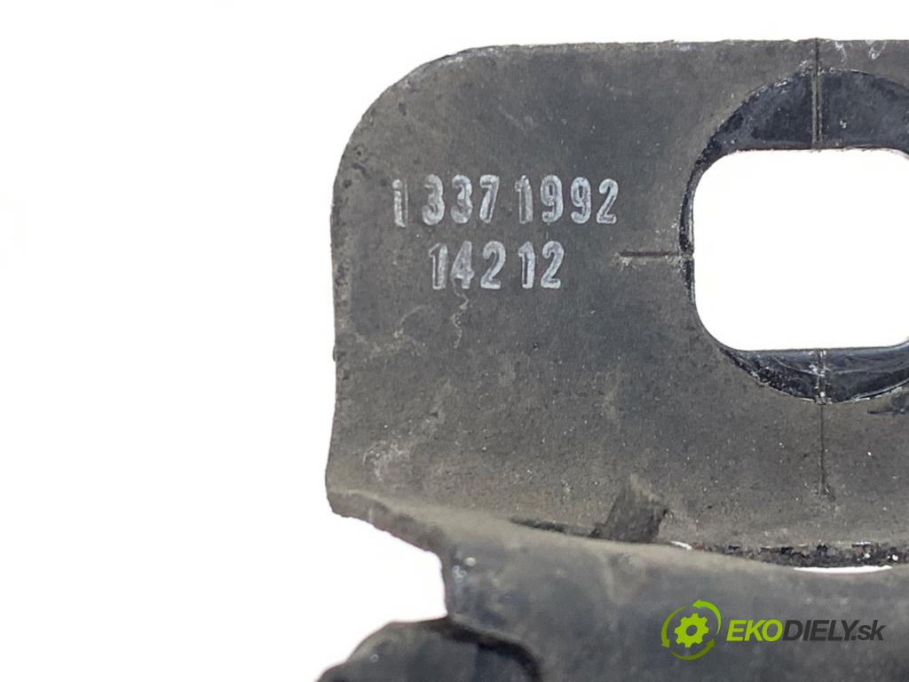 OPEL ZAFIRA C nadwozie wielkoprzestrzenne (MPV) 2014 100 kW 1.6 CDTI (75) 1598 zámok kapoty predný 13371992