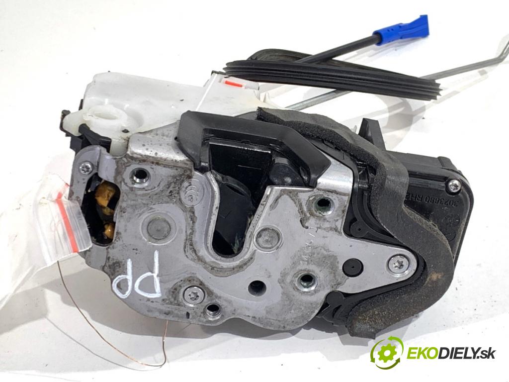 OPEL ZAFIRA C nadwozie wielkoprzestrzenne (MPV) 2014 100 kW 1.6 CDTI (75) 1598 zámok Dvere pravy predný 3023880