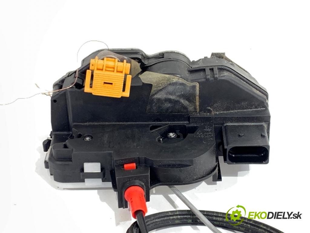 OPEL ZAFIRA C nadwozie wielkoprzestrzenne (MPV) 2014 100 kW 1.6 CDTI (75) 1598 zámok Dvere pravy predný 3023880