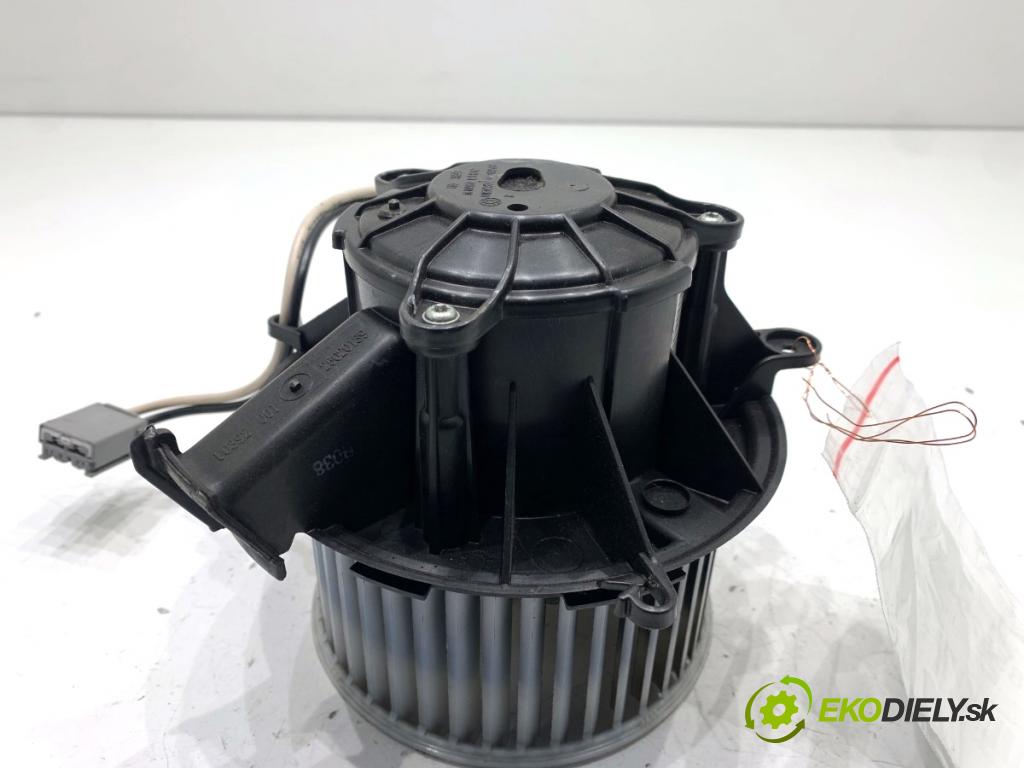 OPEL ZAFIRA C nadwozie wielkoprzestrzenne (MPV) 2014 100 kW 1.6 CDTI (75) 1598 ventilátor kúrenia U7253002