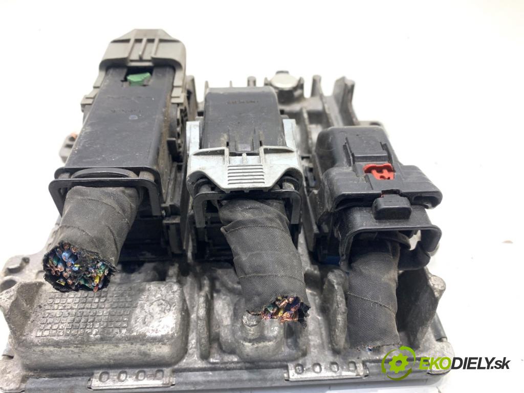 OPEL ZAFIRA C nadwozie wielkoprzestrzenne (MPV) 2014 100 kW 1.6 CDTI (75) 1598 řídící jednotka motora 55485040 (Řídicí jednotka)