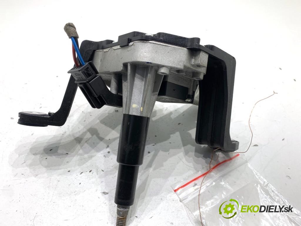 OPEL ZAFIRA C nadwozie wielkoprzestrzenne (MPV) 2014 100 kW 1.6 CDTI (75) 1598 motor stěračů zadní část 13256923