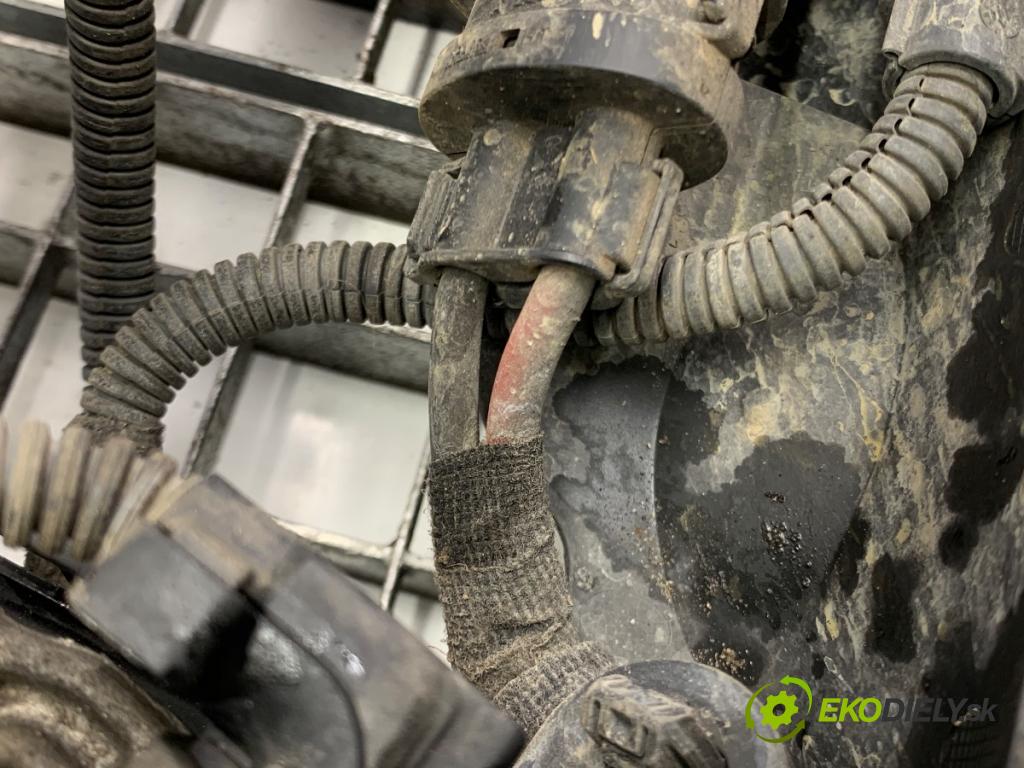 OPEL ZAFIRA C nadwozie wielkoprzestrzenne (MPV) 2014 100 kW 1.6 CDTI (75) 1598 riadenie volantu Riadenie 13413960