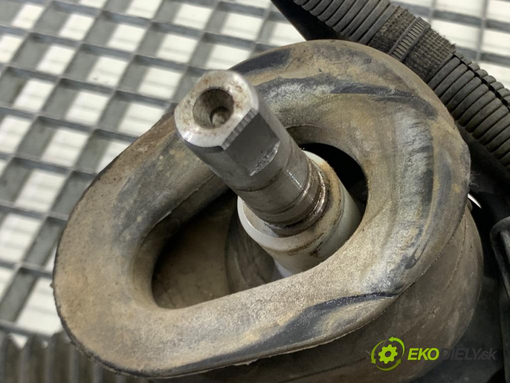 OPEL ZAFIRA C nadwozie wielkoprzestrzenne (MPV) 2014 100 kW 1.6 CDTI (75) 1598 riadenie volantu Riadenie 13413960