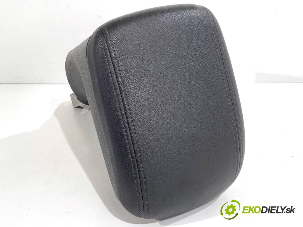 OPEL ZAFIRA C nadwozie wielkoprzestrzenne (MPV) 2014 100 kW 1.6 CDTI (75) 1598 loketní opěrka  (Loketní opěrka)