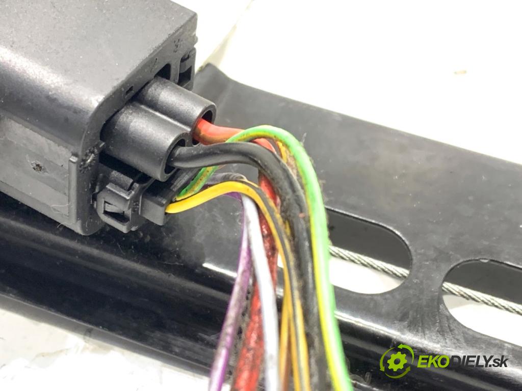 OPEL ZAFIRA C nadwozie wielkoprzestrzenne (MPV) 2014 100 kW 1.6 CDTI (75) 1598 mechanismus okna pravý přední část 20951582