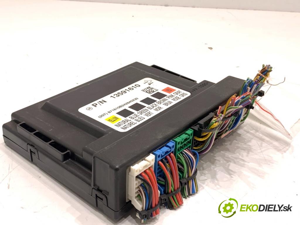 OPEL ZAFIRA C nadwozie wielkoprzestrzenne (MPV) 2014 100 kW 1.6 CDTI (75) 1598 modul komfortu 13591610 (Komfortní modul)