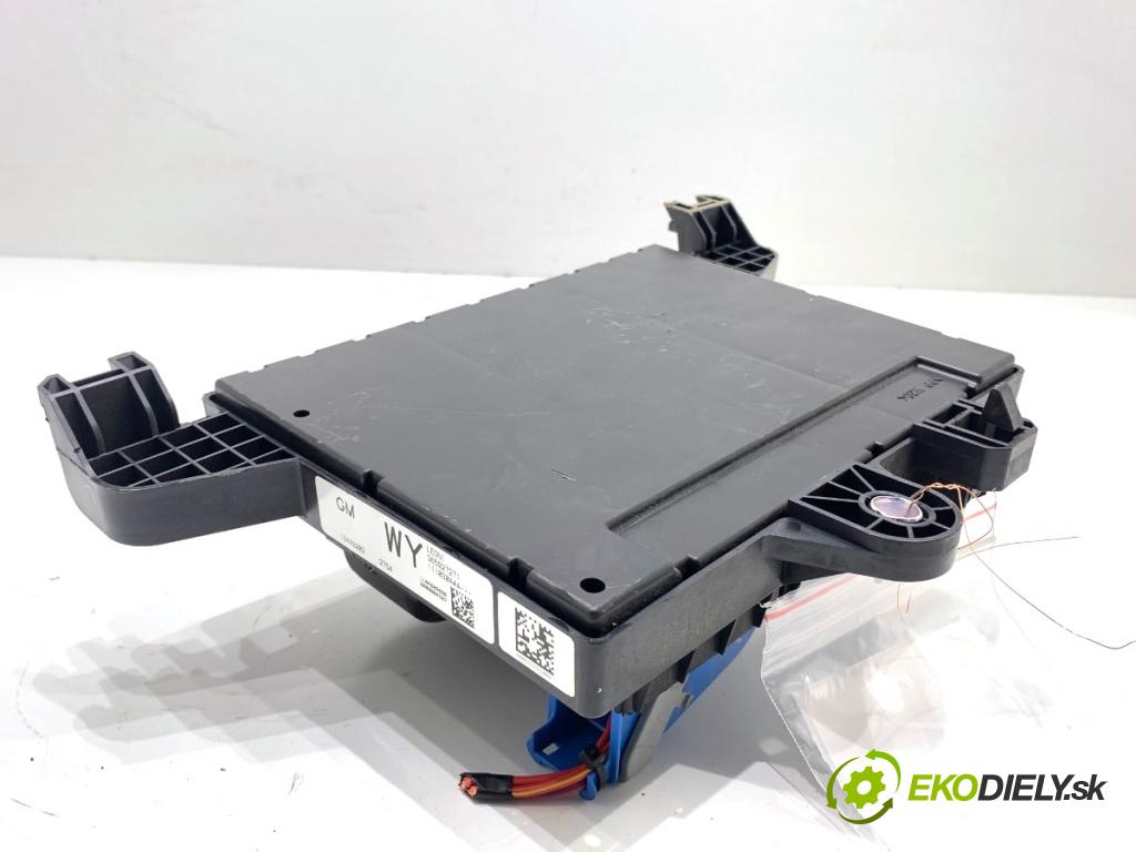 OPEL ZAFIRA C nadwozie wielkoprzestrzenne (MPV) 2014 100 kW 1.6 CDTI (75) 1598 modul BSI 13449202 (Pojistková skříňka)