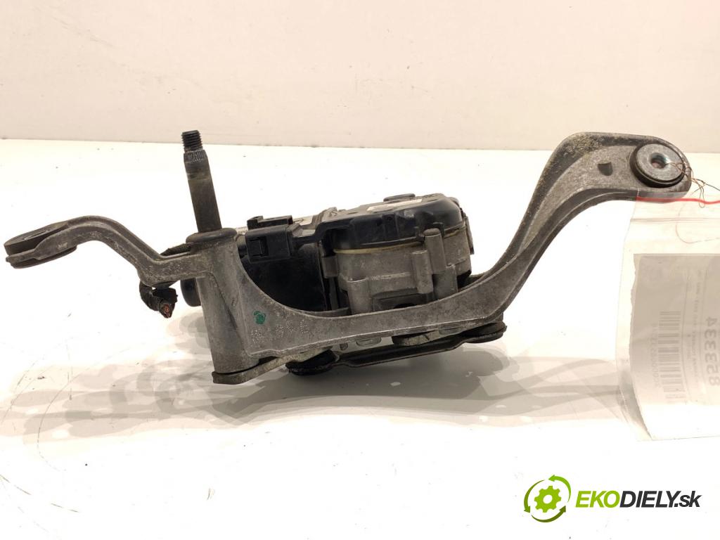 OPEL ZAFIRA C nadwozie wielkoprzestrzenne (MPV) 2014 100 kW 1.6 CDTI (75) 1598 mechanismus stěračů pravý přední část W000027365