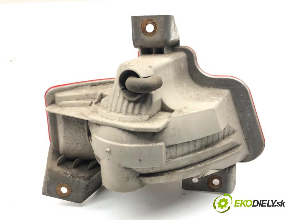 OPEL ZAFIRA C nadwozie wielkoprzestrzenne (MPV) 2014 100 kW 1.6 CDTI (75) 1598 světlo nárazníka pravý zadní část 13278791