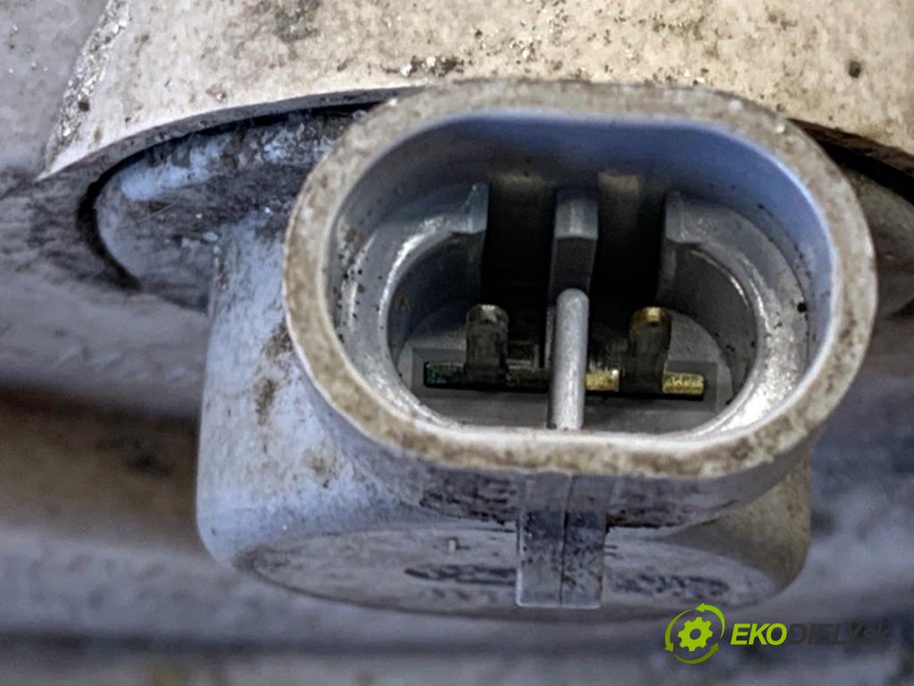 OPEL ZAFIRA C nadwozie wielkoprzestrzenne (MPV) 2014 100 kW 1.6 CDTI (75) 1598 světlo nárazníka levý zadní část 13278790