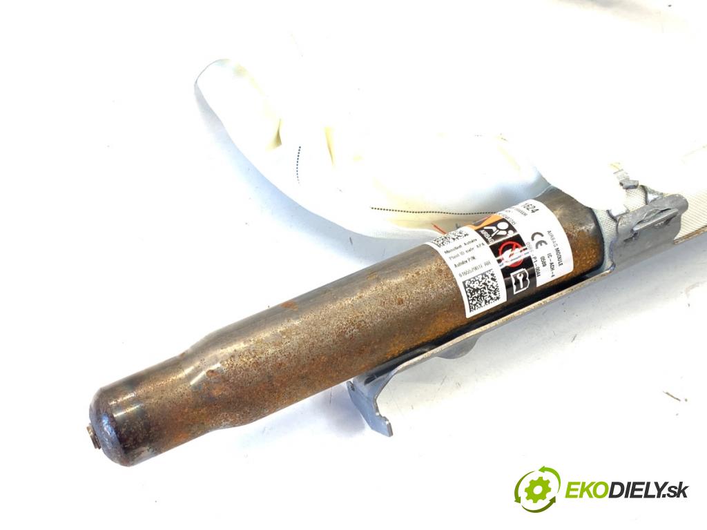 OPEL ZAFIRA C nadwozie wielkoprzestrzenne (MPV) 2014 100 kW 1.6 CDTI (75) 1598 stropní pravý 13251624