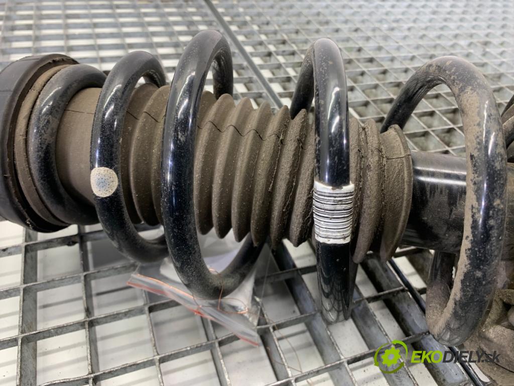 OPEL ZAFIRA C nadwozie wielkoprzestrzenne (MPV) 2014 100 kW 1.6 CDTI (75) 1598 tlumič pravý přední část ZE 13338920