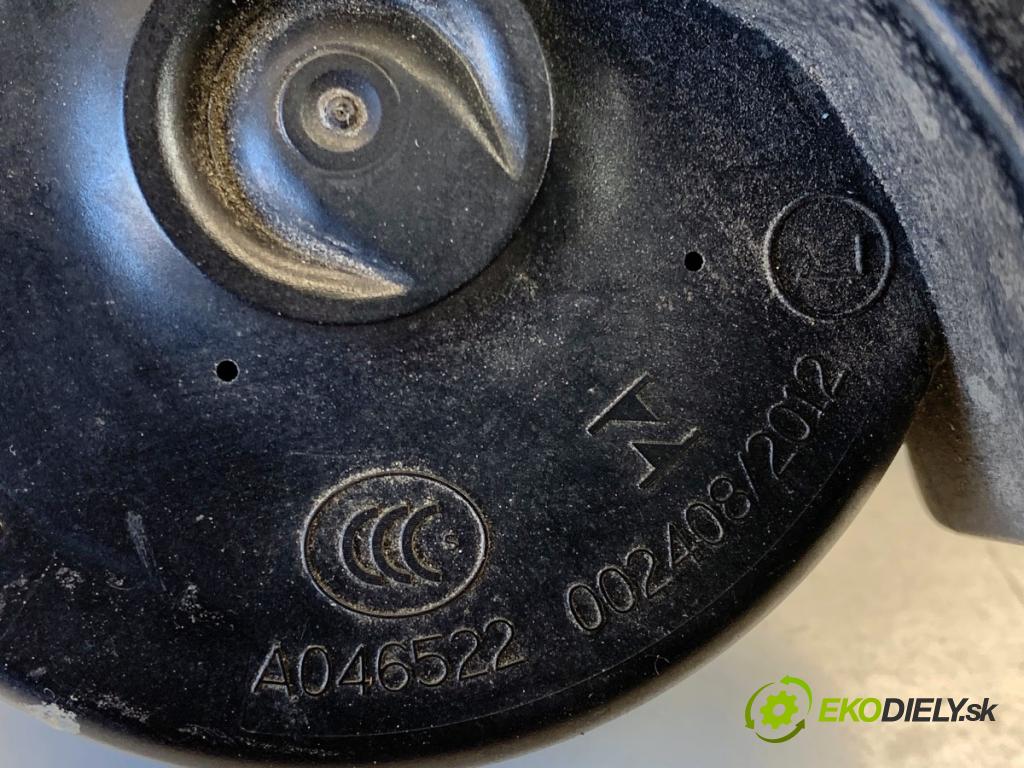 OPEL ZAFIRA C nadwozie wielkoprzestrzenne (MPV) 2014 100 kW 1.6 CDTI (75) 1598 klaksón A046522