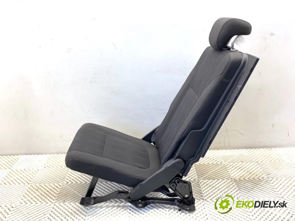 OPEL ZAFIRA C nadwozie wielkoprzestrzenne (MPV) 2014 100 kW 1.6 CDTI (75) 1598 Sedadlo zad tretí rad