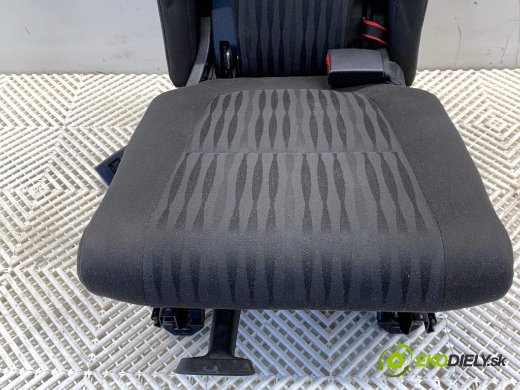 OPEL ZAFIRA C nadwozie wielkoprzestrzenne (MPV) 2014 100 kW 1.6 CDTI (75) 1598 Sedadlo zad druhý rad