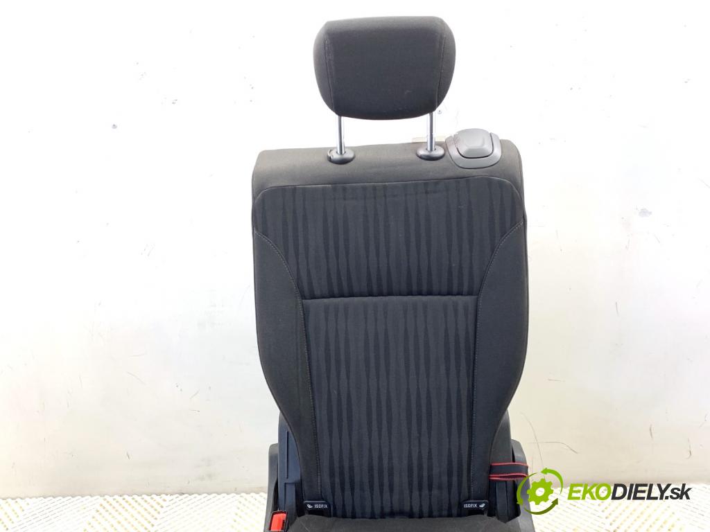 OPEL ZAFIRA C nadwozie wielkoprzestrzenne (MPV) 2014 100 kW 1.6 CDTI (75) 1598 Sedadlo zad druhý rad