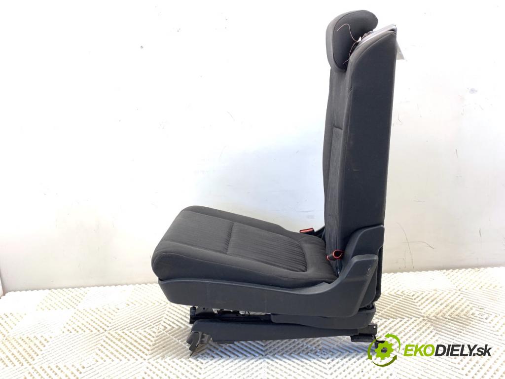 OPEL ZAFIRA C nadwozie wielkoprzestrzenne (MPV) 2014 100 kW 1.6 CDTI (75) 1598 Sedadlo zad druhý rad
