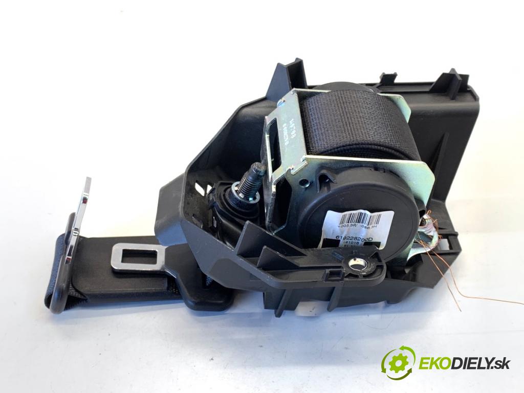 OPEL ZAFIRA C nadwozie wielkoprzestrzenne (MPV) 2014 100 kW 1.6 CDTI (75) 1598 držák bezpečnost zadní část středový 619228200D