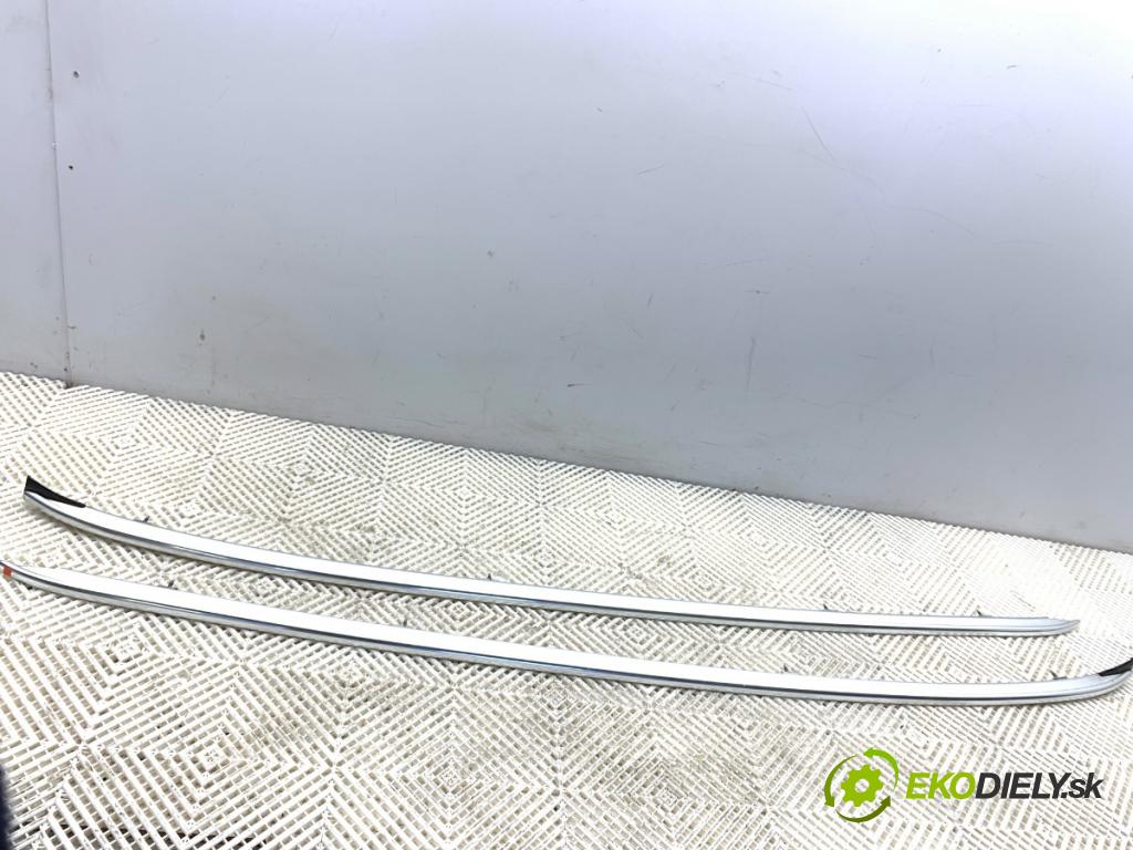 OPEL ZAFIRA C nadwozie wielkoprzestrzenne (MPV) 2014 100 kW 1.6 CDTI (75) 1598 lyžiny STRECHA: 13279344 13279343