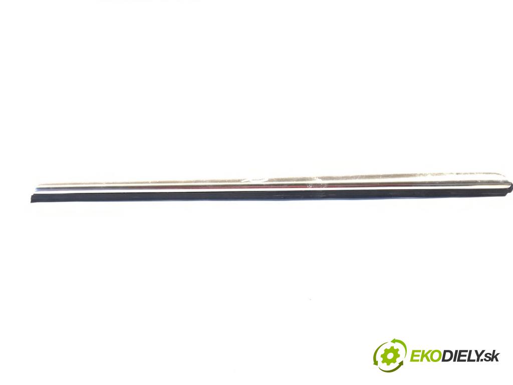 OPEL ZAFIRA C nadwozie wielkoprzestrzenne (MPV) 2014 100 kW 1.6 CDTI (75) 1598 Lišta blatníka predný ľavá strana 20808475