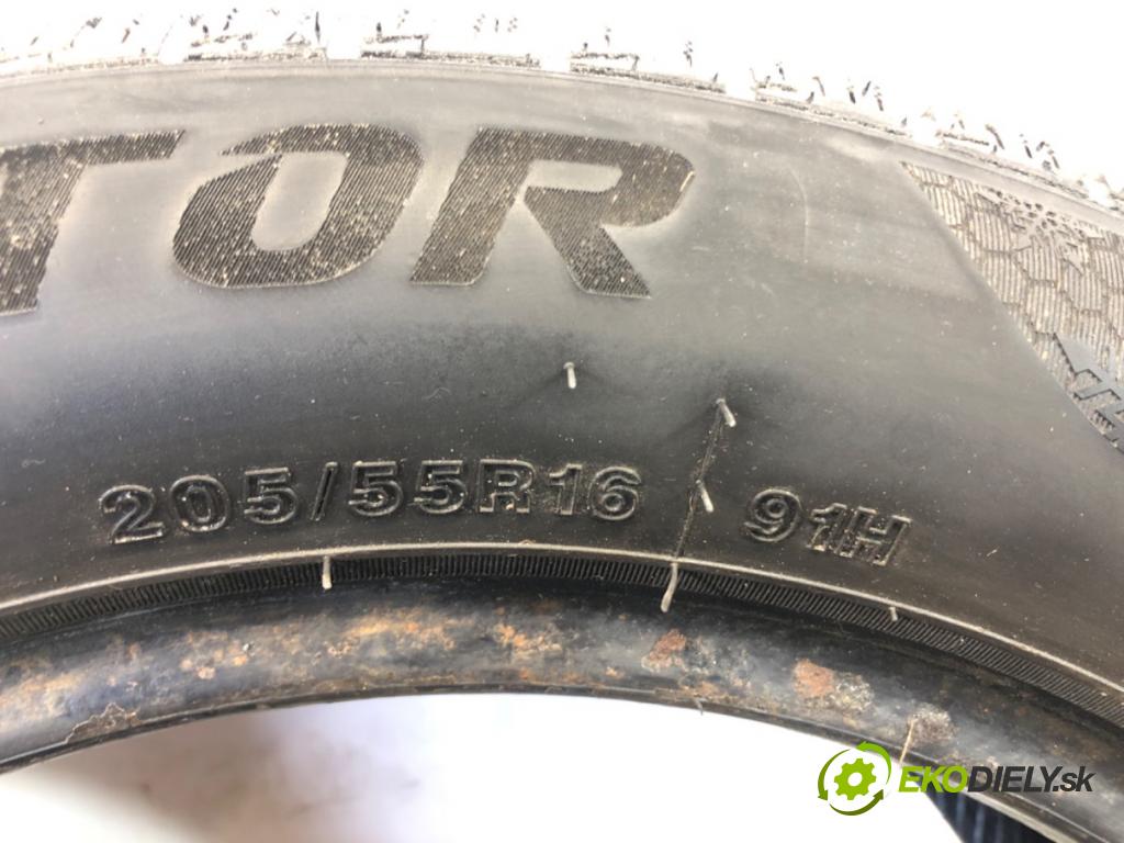 --- --- PNEUMATIKY: zima 2X 205/55 16"