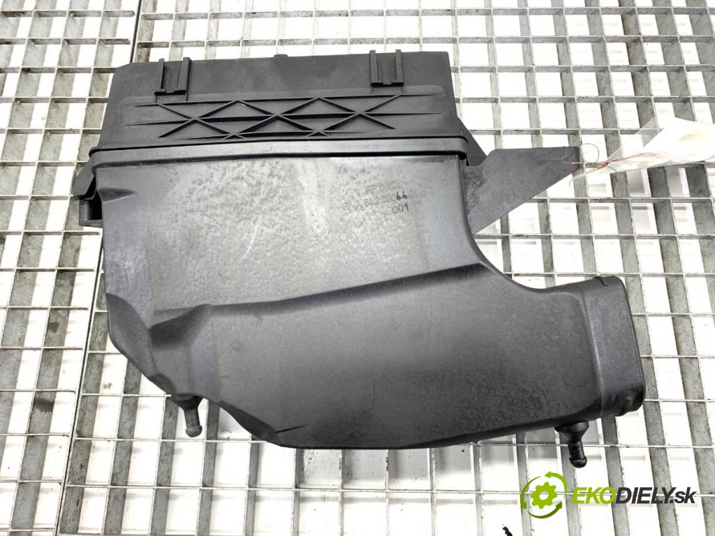 MERCEDES-BENZ W166 SUV 2013 190 kW ML 350 BlueTEC 4-matic (166.024) 2987 obal filtra vzduchu A6420904401 (Kryt vzduchového filtru)