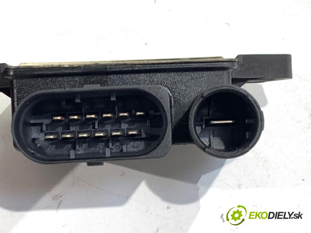 MERCEDES-BENZ W166 SUV 2013 190 kW ML 350 BlueTEC 4-matic (166.024) 2987 relé svíček žhavení A6429005601 (Relé)