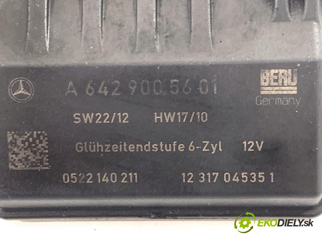 MERCEDES-BENZ W166 SUV 2013 190 kW ML 350 BlueTEC 4-matic (166.024) 2987 relé sviečok žhavenia A6429005601 (Relé)