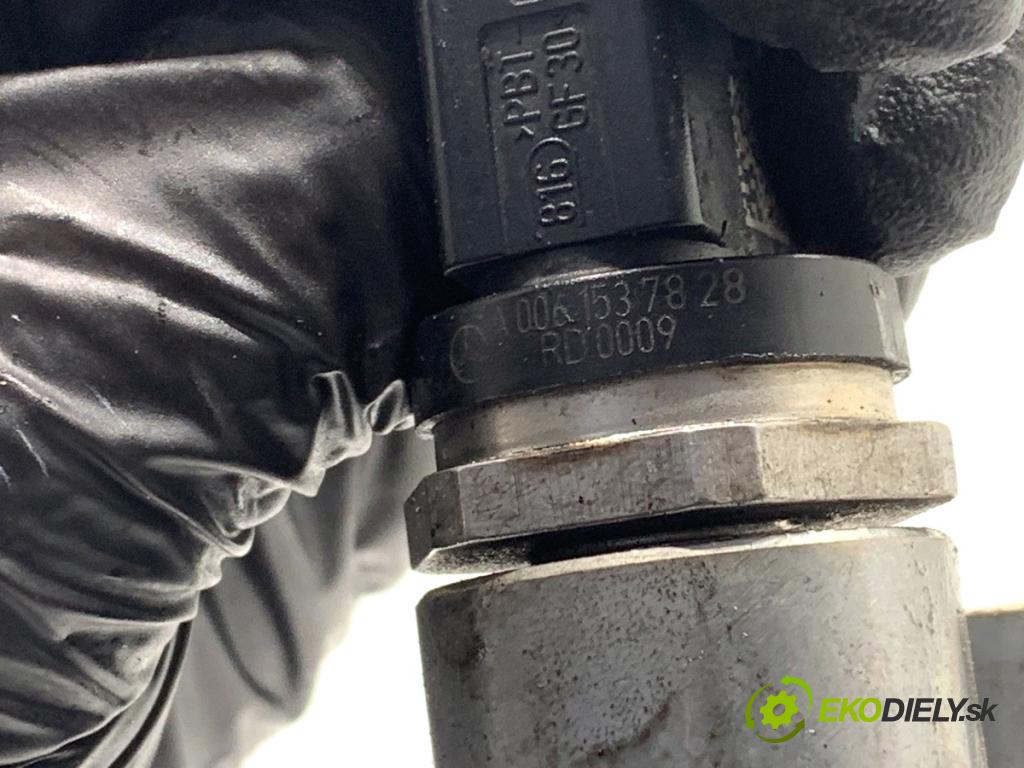 MERCEDES-BENZ W166 SUV 2013 190 kW ML 350 BlueTEC 4-matic (166.024) 2987 lišta vstřikovací SENZOR A6420703095