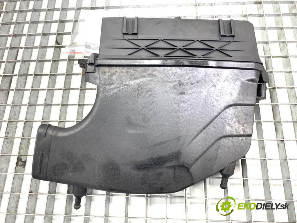 MERCEDES-BENZ W166 SUV 2013 190 kW ML 350 BlueTEC 4-matic (166.024) 2987 obal filtra vzduchu  (Kryt vzduchového filtru)