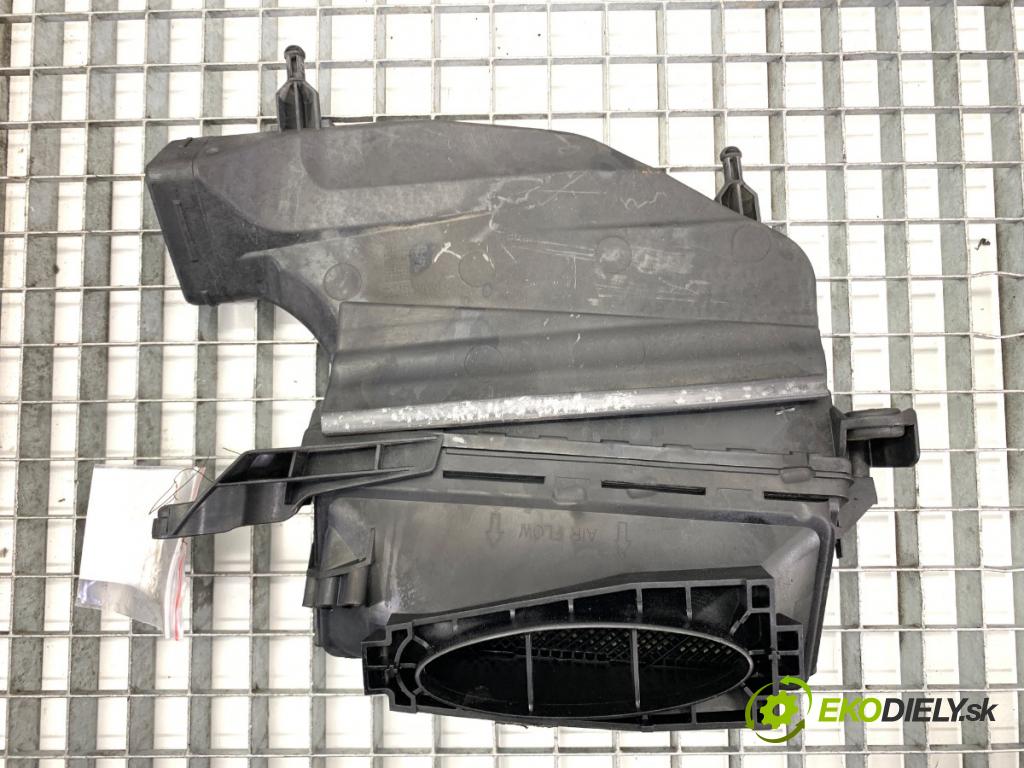 MERCEDES-BENZ W166 SUV 2013 190 kW ML 350 BlueTEC 4-matic (166.024) 2987 obal filtra vzduchu  (Kryt vzduchového filtru)