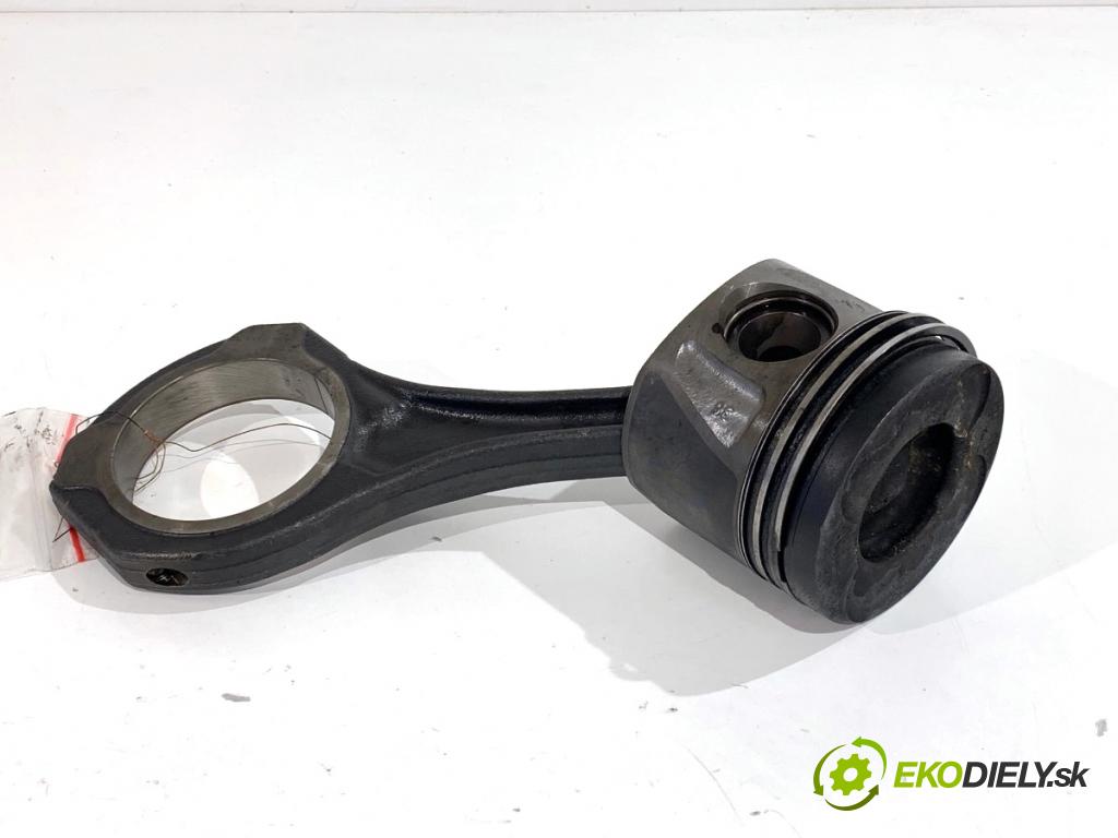 MERCEDES-BENZ W166 SUV 2013 190 kW ML 350 BlueTEC 4-matic (166.024) 2987 PIEST: ojnica  (Piest)