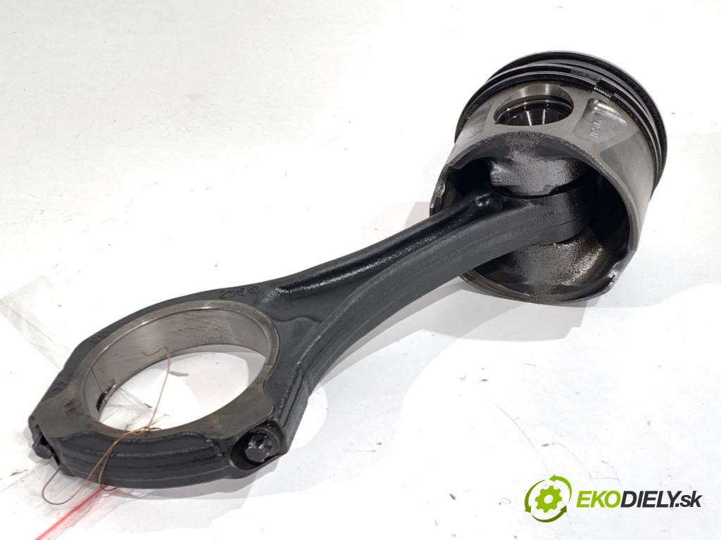 MERCEDES-BENZ W166 SUV 2013 190 kW ML 350 BlueTEC 4-matic (166.024) 2987 PIEST: ojnica  (Piest)