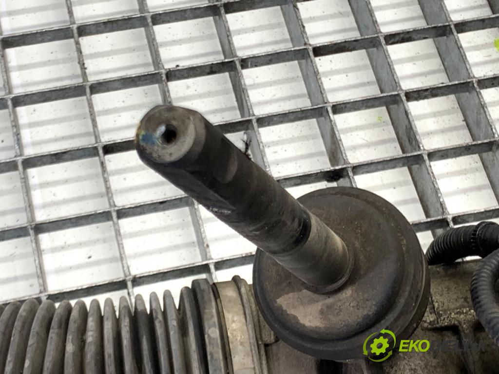 RENAULT KOLEOS I SUV 2012 110 kW 2.0 dCi (HY0K) 1995 riadenie volantu Riadenie 490010424R