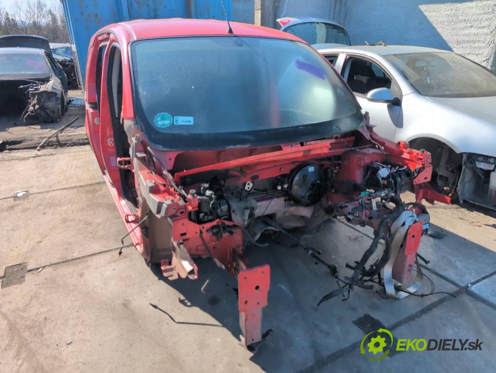 MERCEDES-BENZ CITAN Nadwozie pełne/minivan 2014 81 kW 111 CDI (415.603, 415.605) 1461 KAROSERIA ČTVRŤÁK blatník práh střecha PODŁUŻNICA 