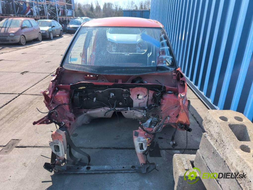 SUZUKI IGNIS III liftback 2017 66 kW 1.2 (ATK412) 1242 KAROSERIA ČTVRŤÁK blatník práh střecha PODŁUŻNICA