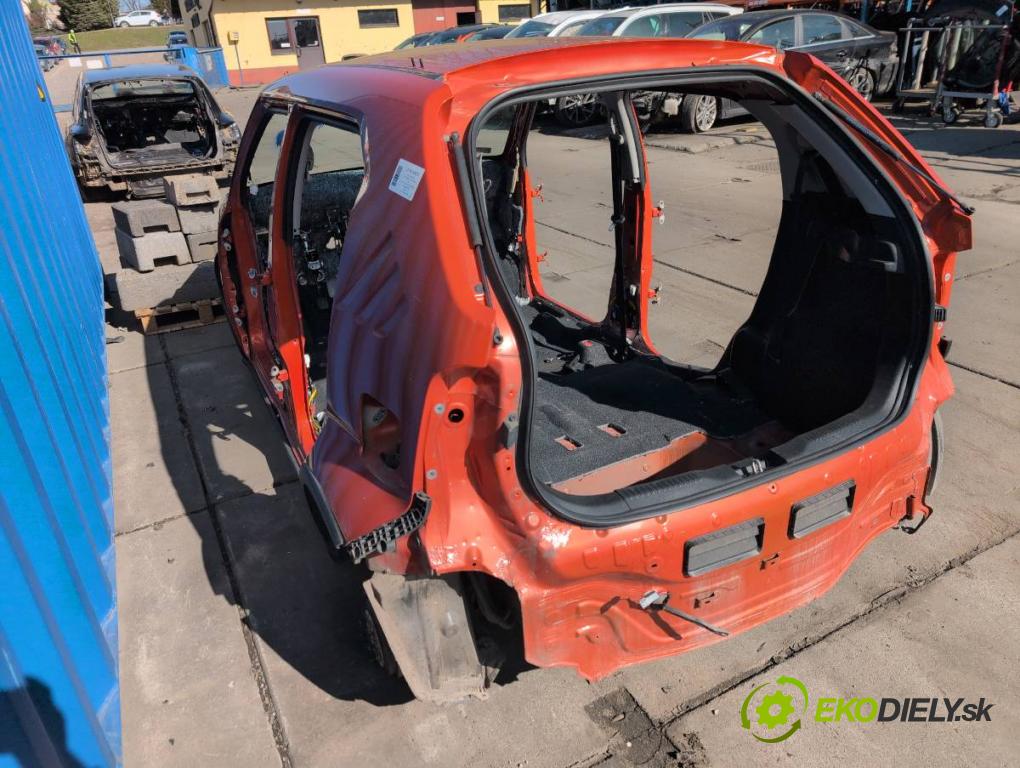 SUZUKI IGNIS III liftback 2017 66 kW 1.2 (ATK412) 1242 KAROSERIA ČTVRŤÁK blatník práh střecha PODŁUŻNICA