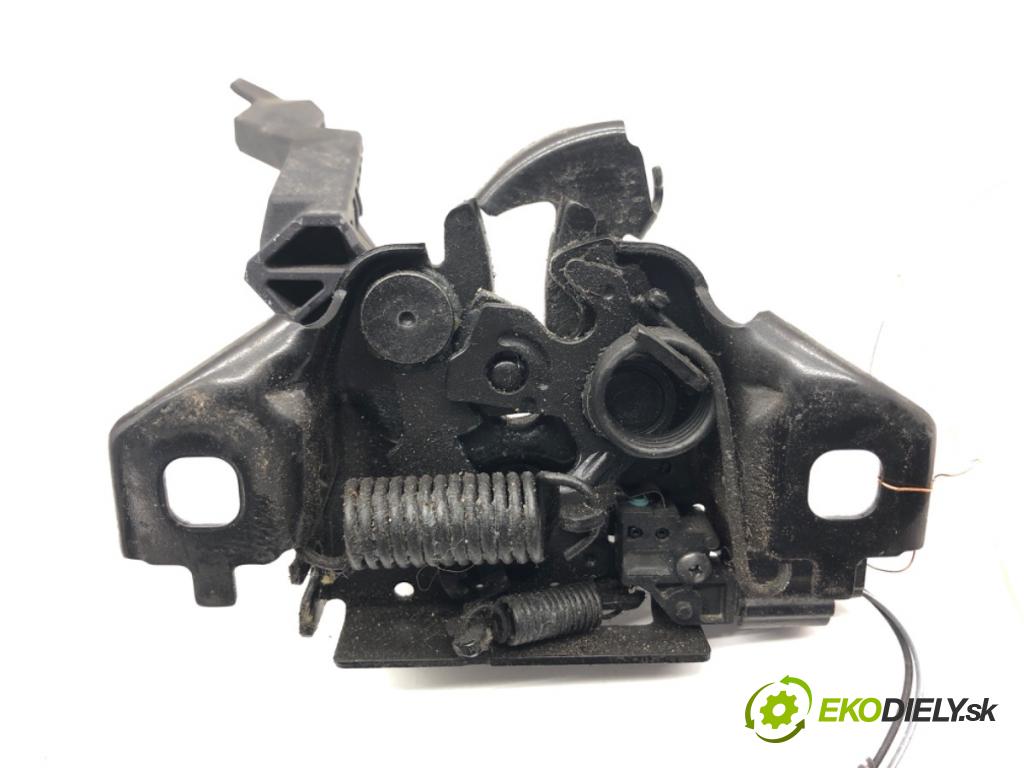 DACIA SANDERO III liftback 2024 74 kW 1.0 TCe 100 999 zámok kapoty predný 