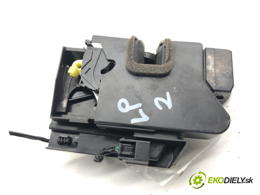 DACIA SANDERO III liftback 2024 74 kW 1.0 TCe 100 999 zámok Dvere ľavy predný 805035308RC