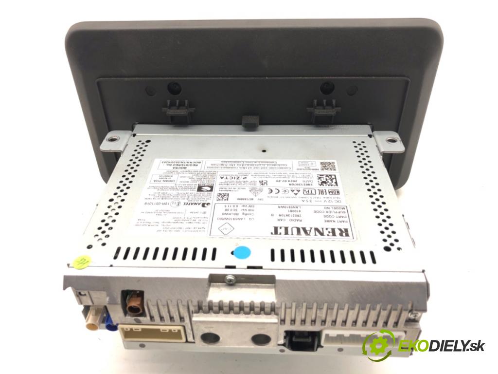 DACIA SANDERO III liftback 2024 74 kW 1.0 TCe 100 999 Dislpej 280213970R (Prístrojová doska)