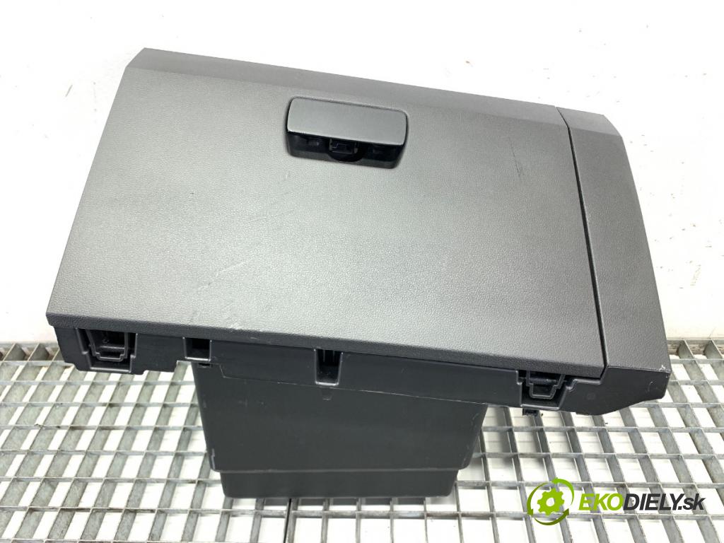 DACIA SANDERO III liftback 2024 74 kW 1.0 TCe 100 999 Priehradka, kastlík spolujazdca  (Priehradka (kastlík))