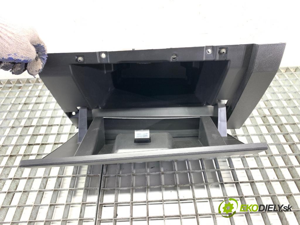 DACIA SANDERO III liftback 2024 74 kW 1.0 TCe 100 999 Priehradka, kastlík spolujazdca  (Priehradka (kastlík))