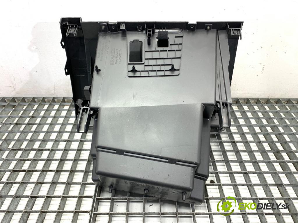 DACIA SANDERO III liftback 2024 74 kW 1.0 TCe 100 999 Priehradka, kastlík spolujazdca  (Priehradka (kastlík))