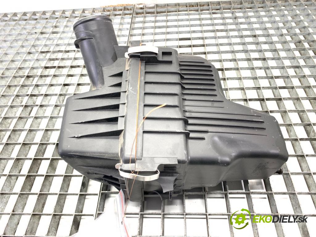 DACIA SANDERO III liftback 2024 74 kW 1.0 TCe 100 999 obal filtra vzduchu 165003077R (Kryt vzduchového filtru)