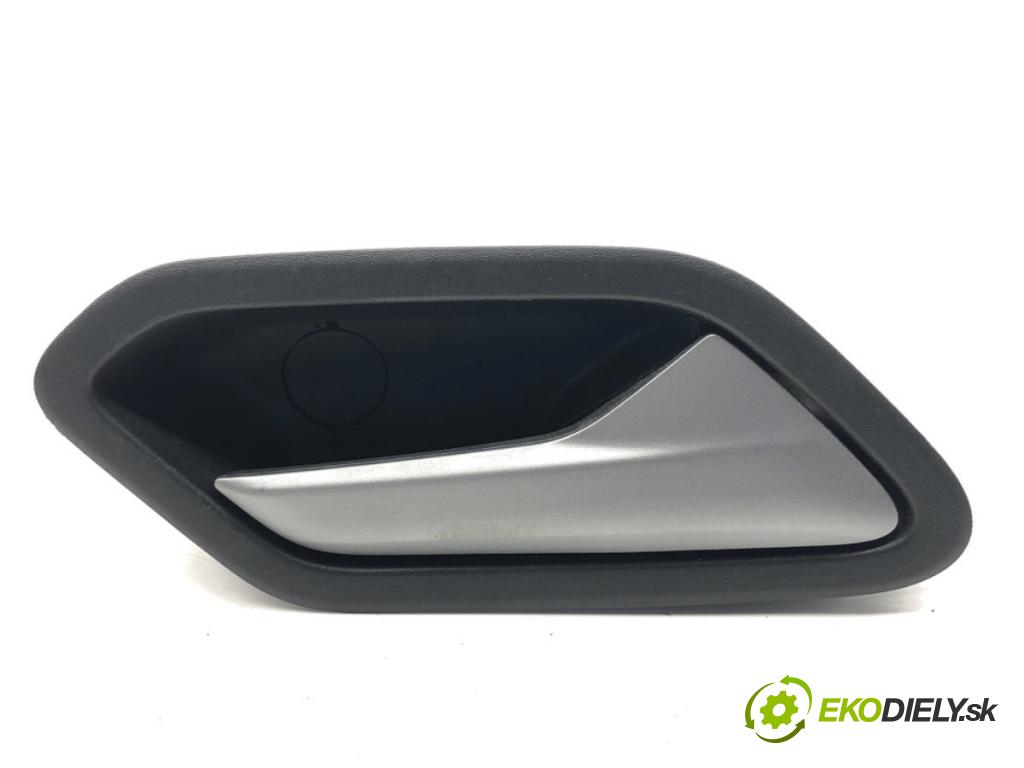 DACIA SANDERO III liftback 2024 74 kW 1.0 TCe 100 999 Kľučka vnútorná pravy predný 826727800R